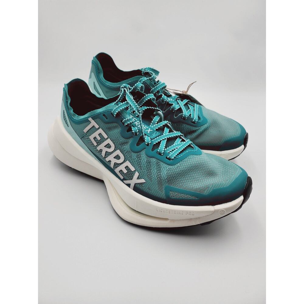 Size 6 adidas Trail Running Shoes Terrex Agravic Speed Ultra Womens New $160